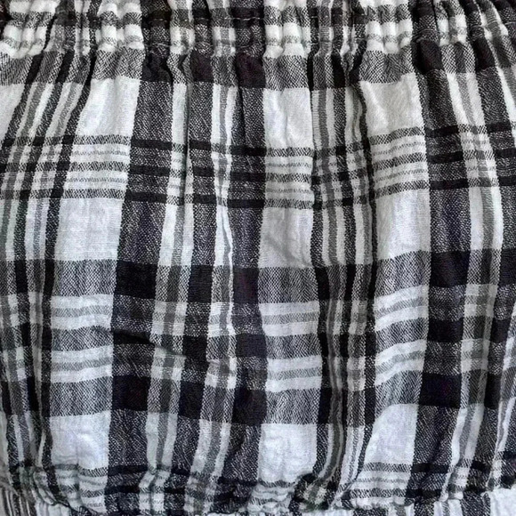 FREE ✅American Eagle  Crop Halter Top - Picture 6 of 14